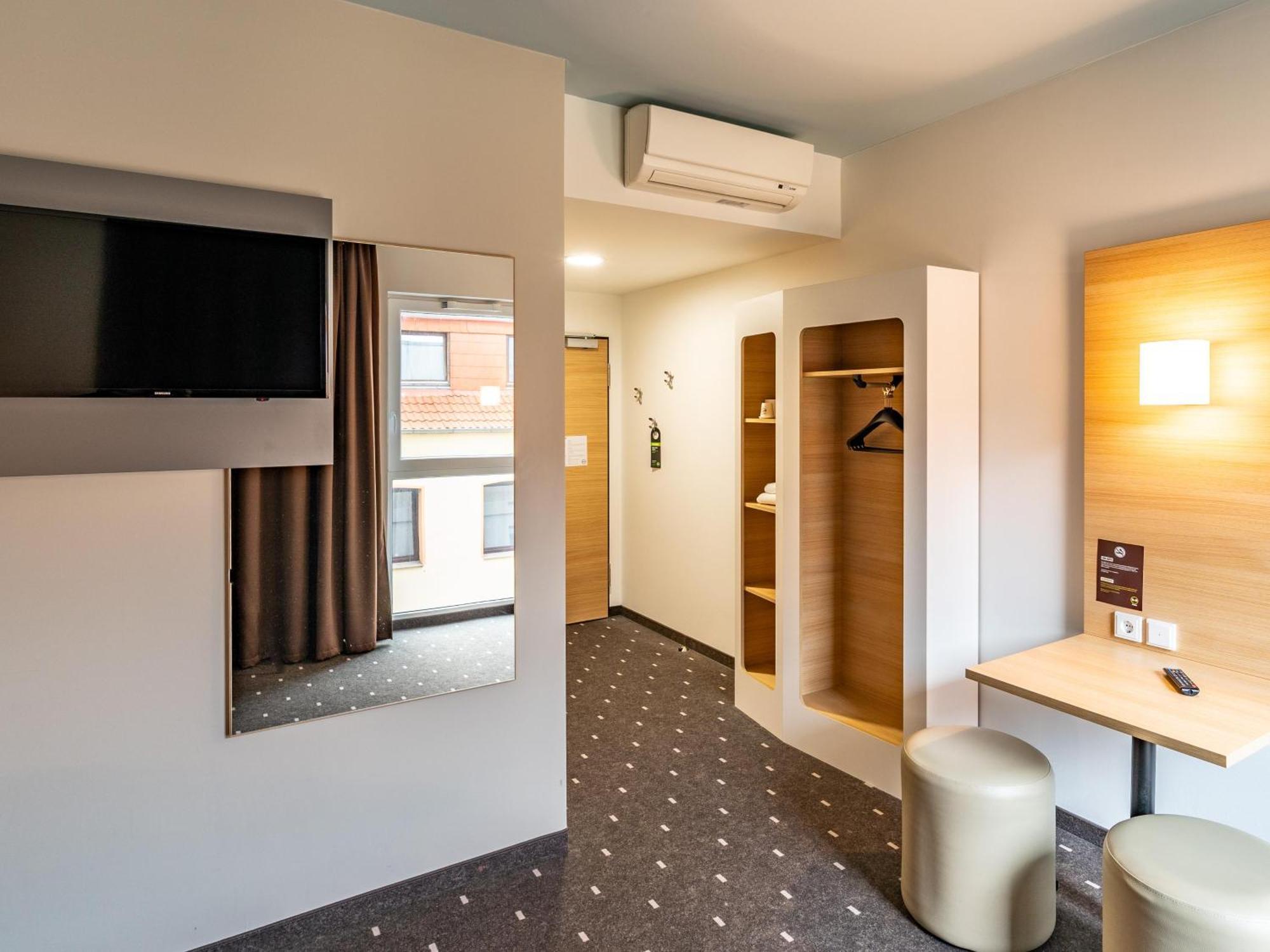 B&B Hotel Hildesheim Buitenkant foto